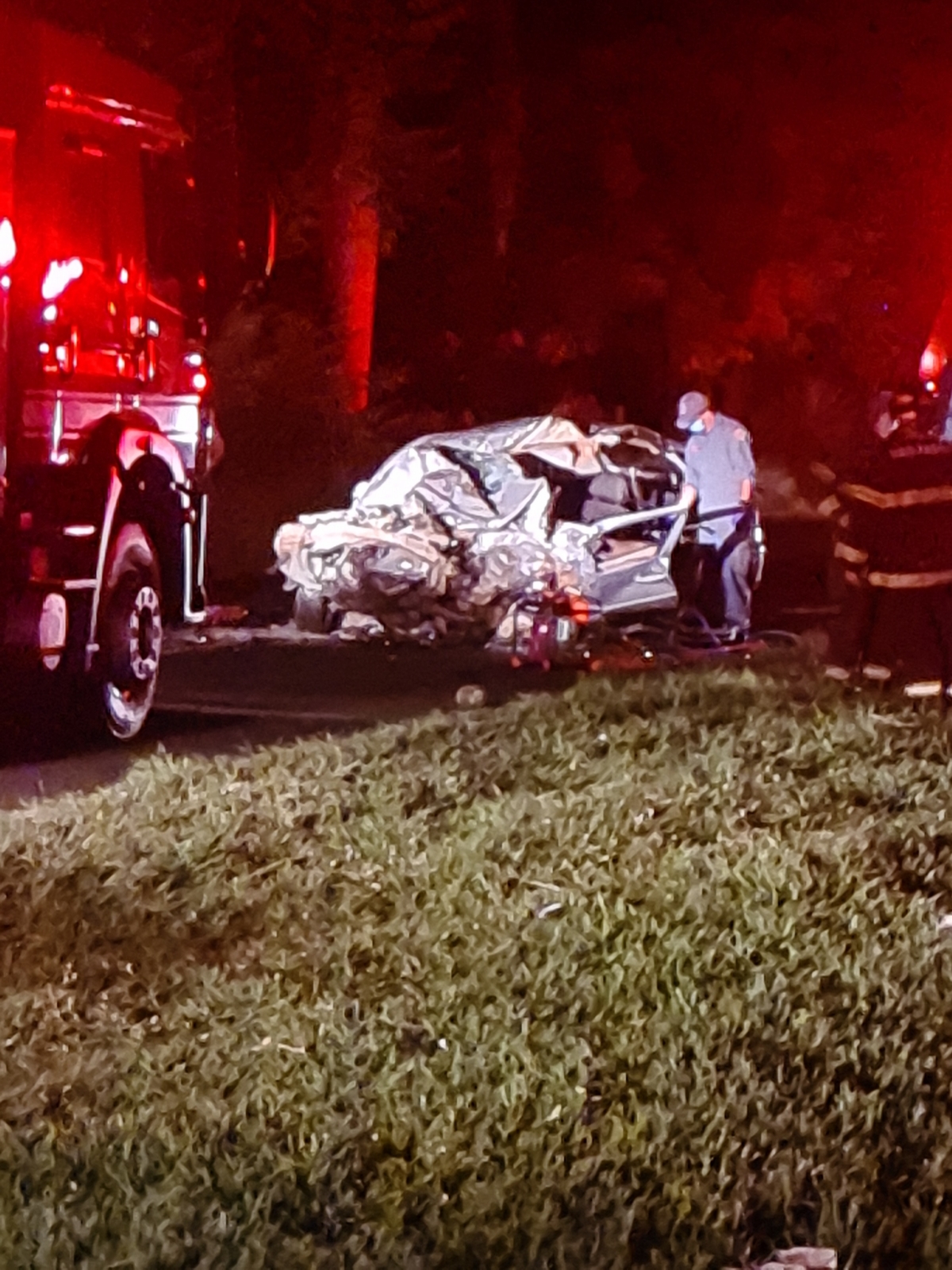 Jales Acidente ocorrido no trevo da Estrada do Café deixa três