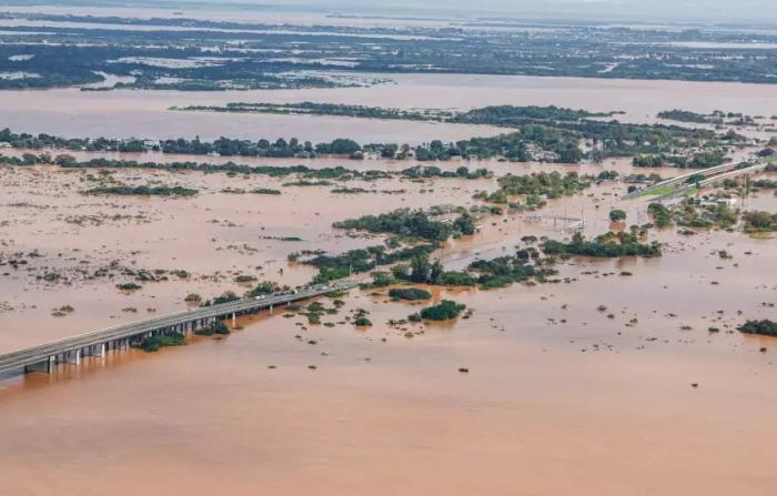 Entenda a relação das mudanças climáticas o desastre no RS A Voz